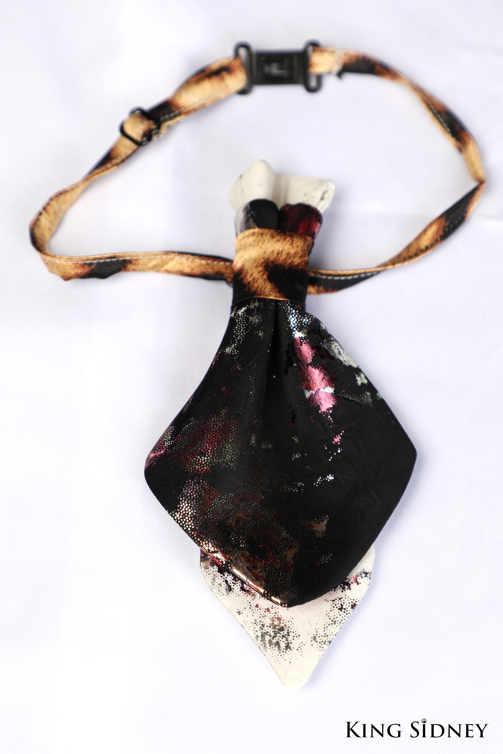 geometric-animal-print-bow-tie-kenya geometric bow tie for men unique bow tie kenya