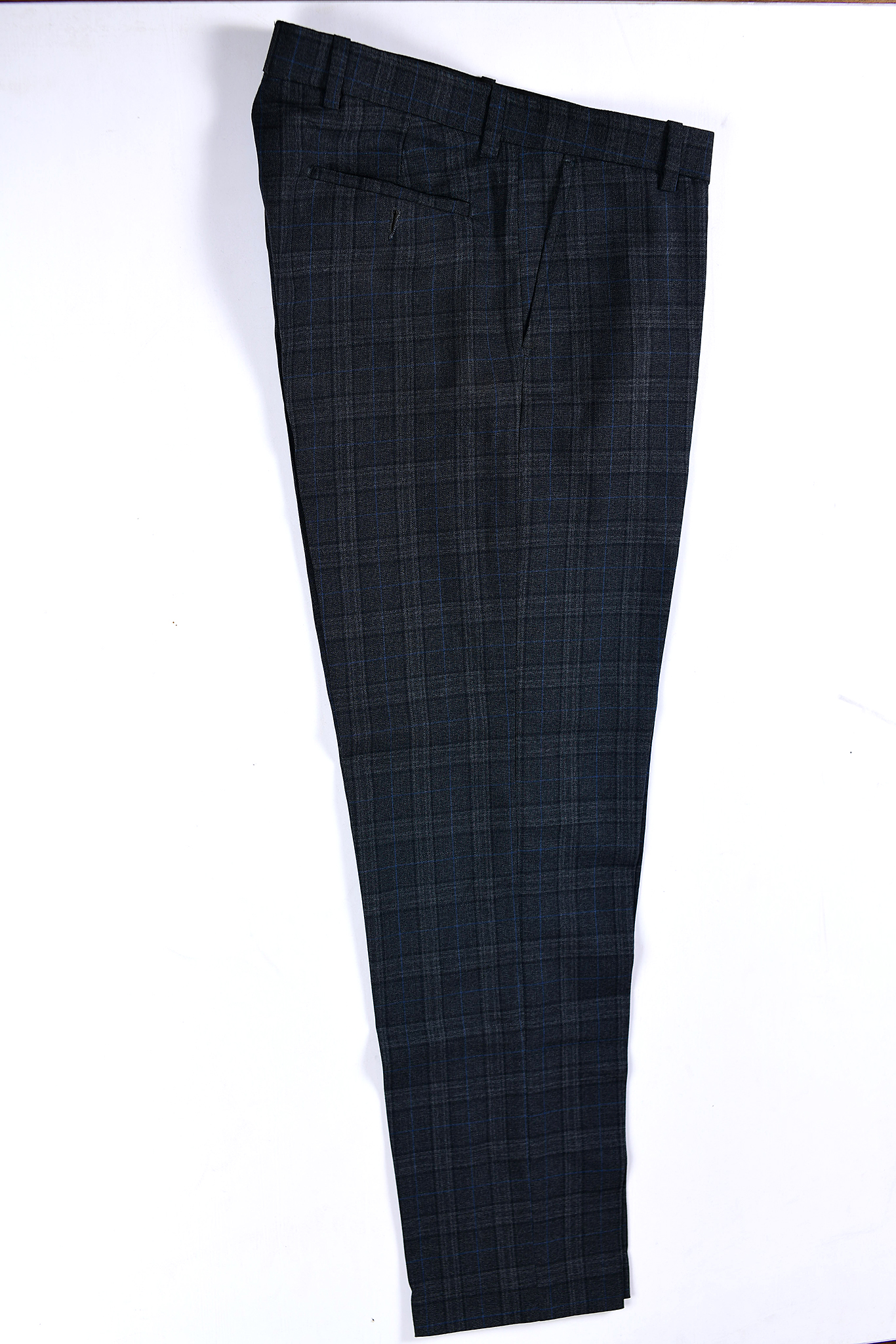 Plaid trousers for men in Nairobi Kenya