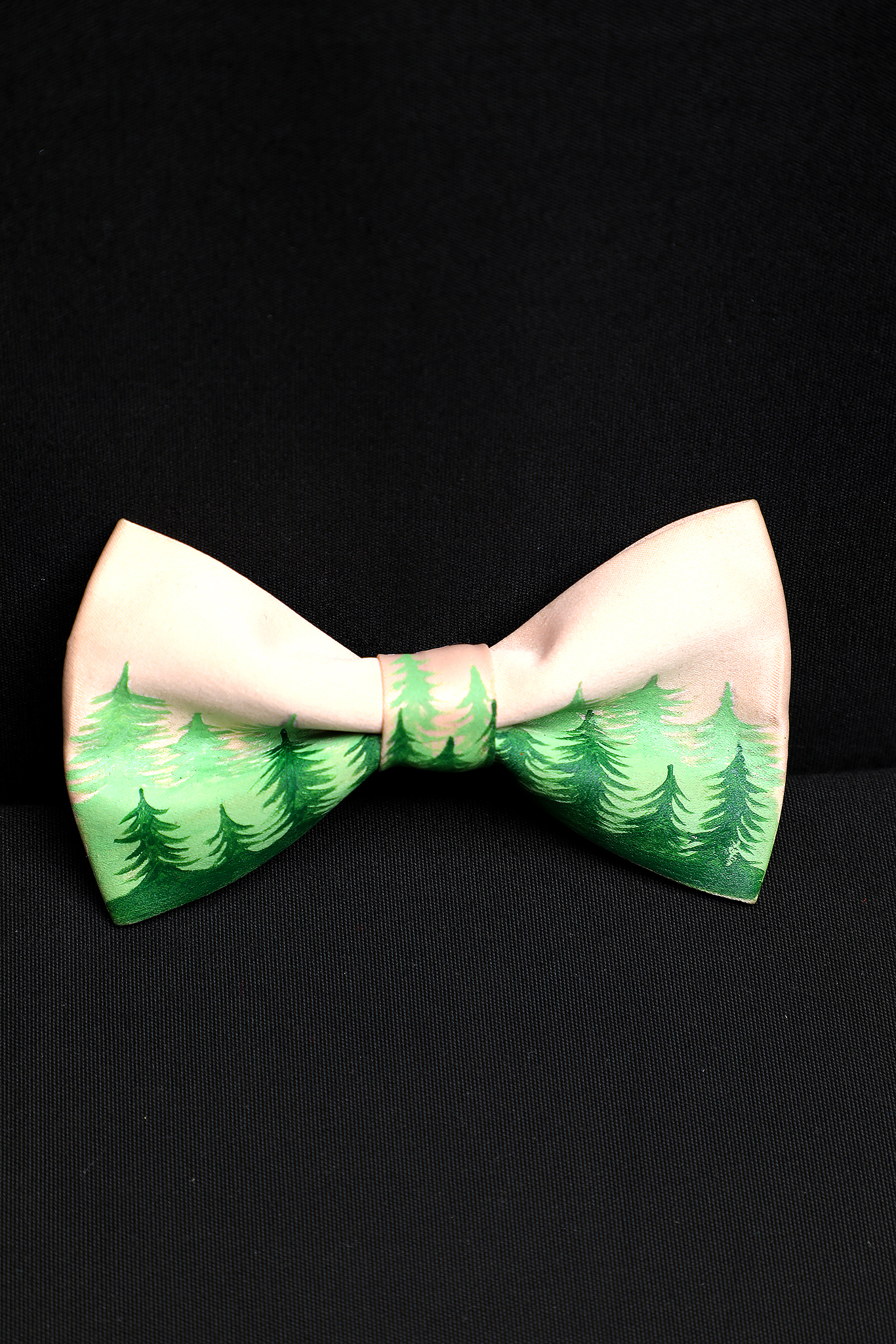 Green forest hand painted bow tie