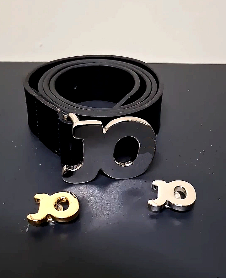 custom belt and custom metal lapel brooch set Kenya Uganda South Sudan and Tanzania